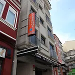 Orois ゲストハウス 3*